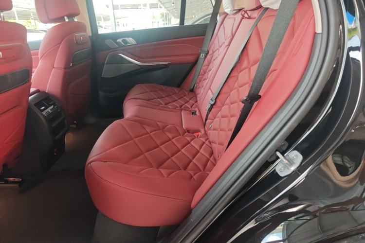 Used BMW X5 2026 Model, xDrive 30Li Prestige M Sport Night Package Left Rear Seat