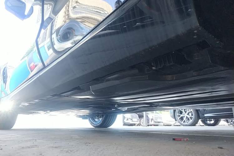 Used BMW X5 2026 Model, Facelifted xDrive 30Li Premium M Sport Night Package Left Side Sill
