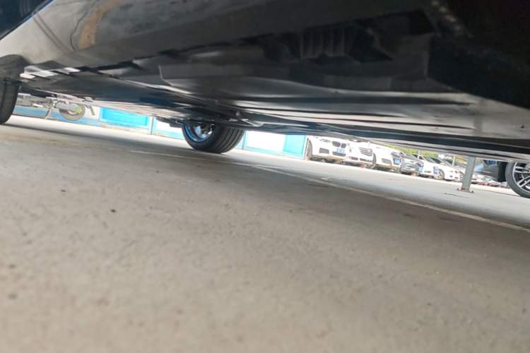 Used BMW X5 2026 Model, xDrive 30Li Prestige M Sport Night Package Left Side Sill
