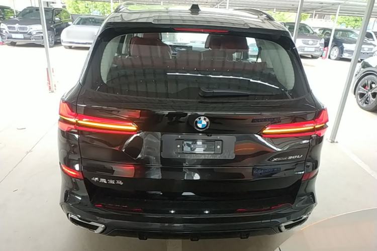 Used BMW X5 2026 Model, Facelifted xDrive 30Li Premium M Sport Night Package Rear