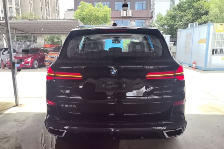 Used BMW X5 2026 Model, Facelifted xDrive 30Li Premium M Sport Night Package Rear