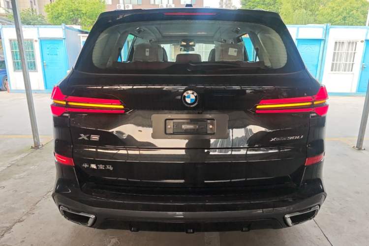 Used BMW X5 2026 Model, xDrive 30Li Prestige M Sport Night Package Rear