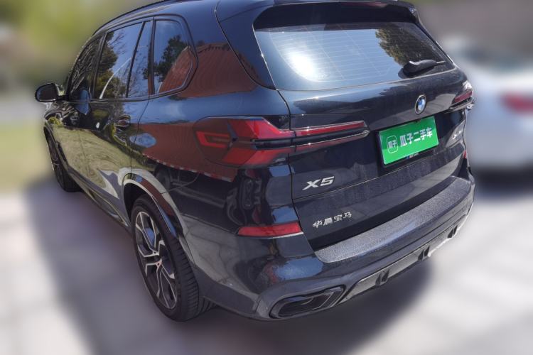 Used BMW X5 2026 Model, Facelifted xDrive 40Li M Sport Night Package Rear Left 45 Deg