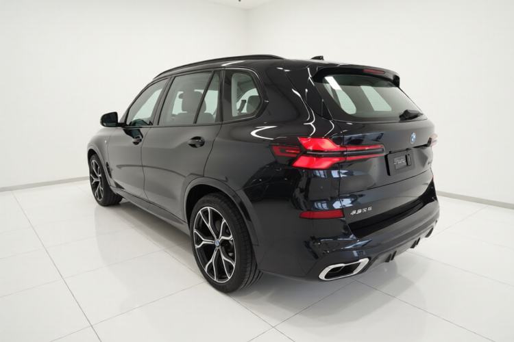 Used BMW X5 2026 Model, Facelifted xDrive 30Li Premium M Sport Night Package Rear Left 45 Deg