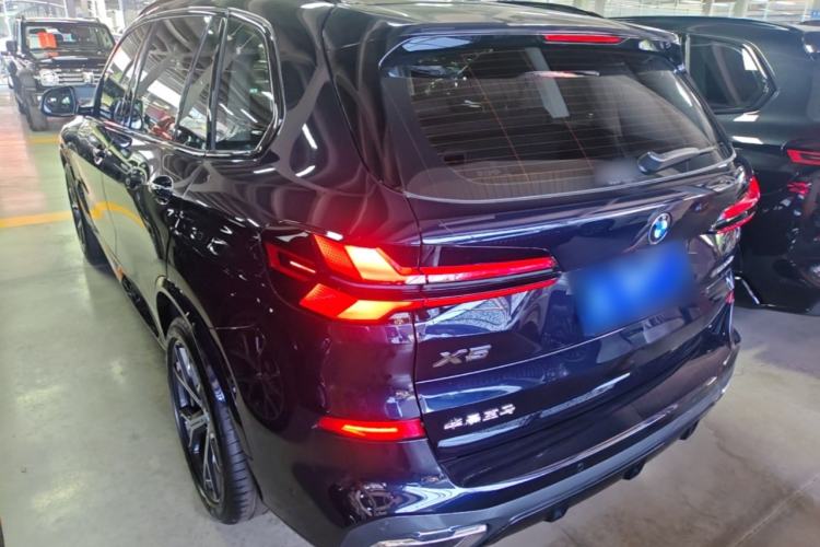 Used BMW X5 2026 Model, xDrive 30Li Prestige M Sport Night Package Rear Left 45 Deg