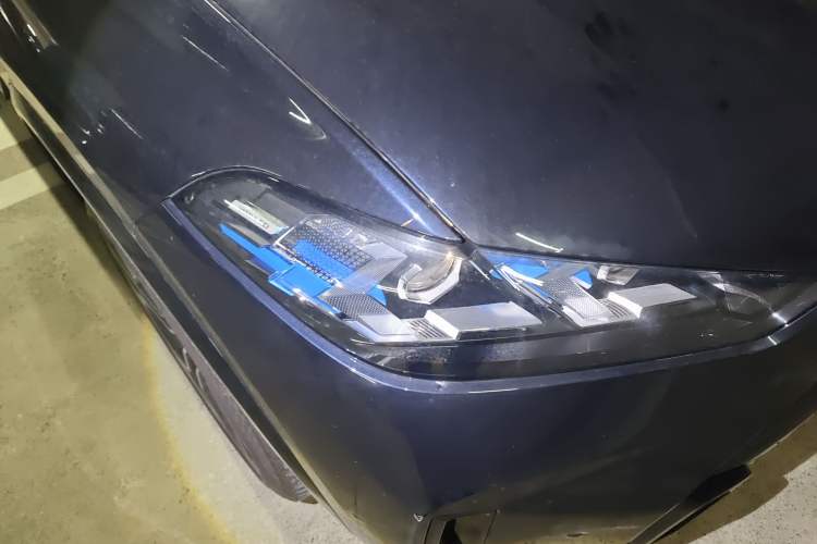 Used BMW X5 2026 Model, xDrive 40Li M Sport Night Package Right Front Headlight
