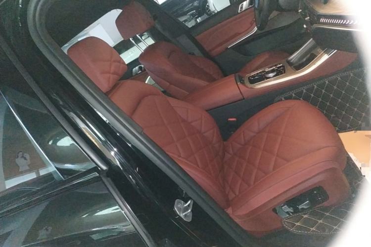 Used BMW X5 2026 Model, xDrive 40Li M Sport Night Package Right Front Seat