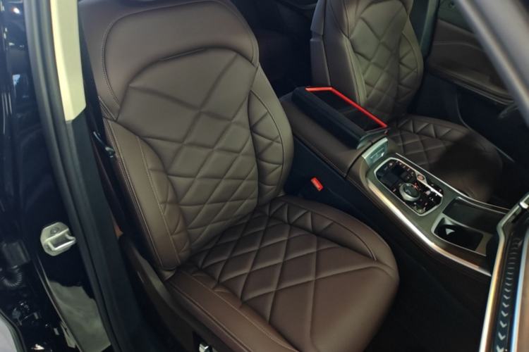 Used BMW X5 2026 Model, xDrive 30Li Prestige M Sport Night Package Right Front Seat