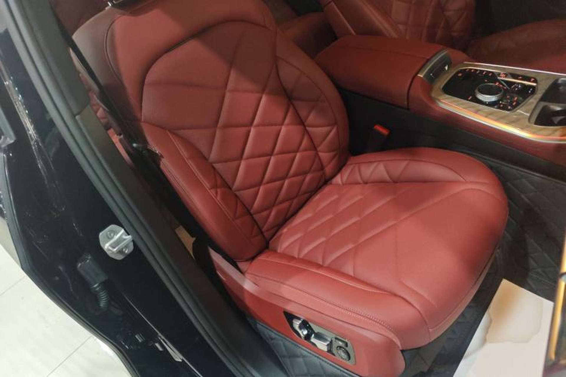 Used BMW X5 2026 Model, xDrive 40Li M Sport Night Package Right Front Seat
