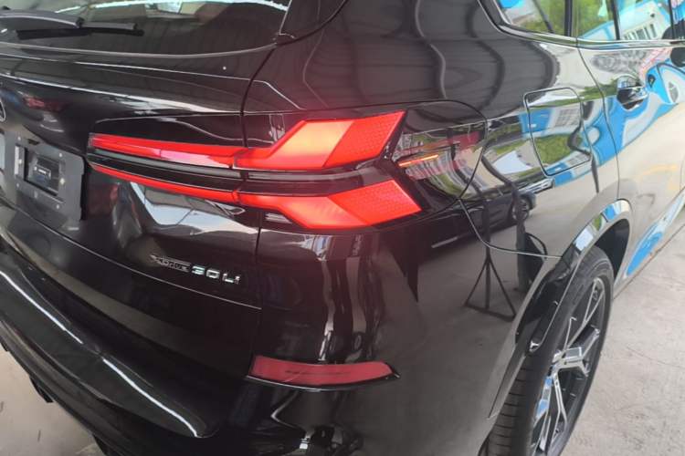 Used BMW X5 2026 Model, Facelifted xDrive 30Li Premium M Sport Night Package Right Rear Taillight