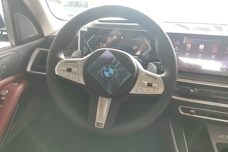 Used BMW X5 2026 Model, xDrive 30Li Prestige M Sport Night Package Steering Wheel