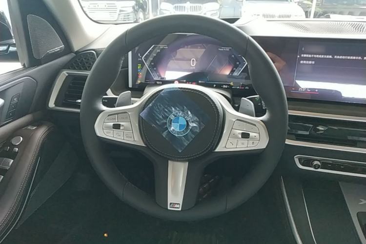 Used BMW X5 2026 Model, Facelifted xDrive 30Li Premium M Sport Night Package Steering Wheel