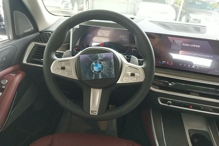 Used BMW X5 2026 Model, Facelifted xDrive 30Li Premium M Sport Night Package Steering Wheel