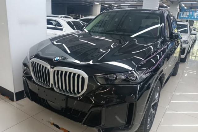 Used BMW X5 2026 Model, Facelifted xDrive 30Li Premium M Sport Night Package