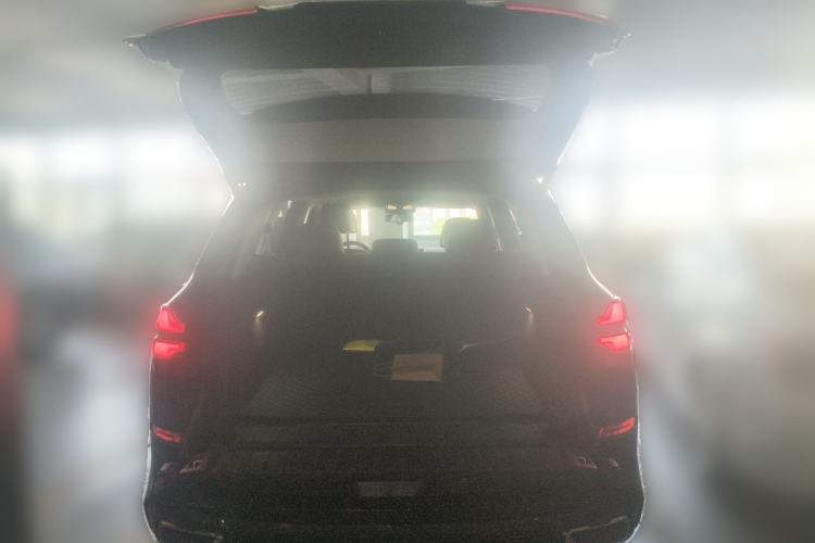 Used BMW X5 2026 Model, xDrive 30Li Prestige M Sport Night Package Trunk