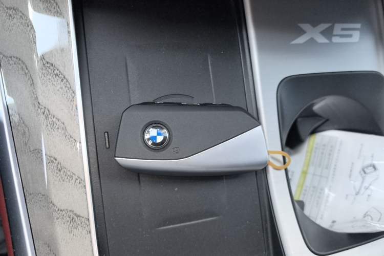 Used BMW X5 2026 xDrive 40Li Horse Year Edition Vehicle Key