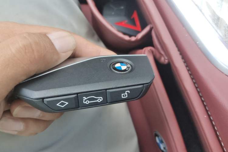 Used BMW X5 2026 Model, xDrive 40Li M Sport Night Package Vehicle Key