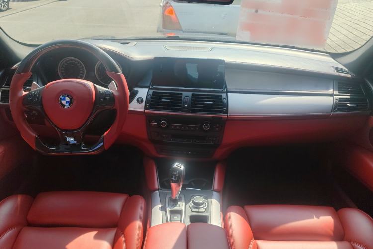 Used BMW X5 M 2010 X5 M Interior 1