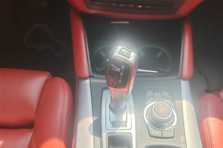 Used BMW X5 M 2010 X5 M Interior 5