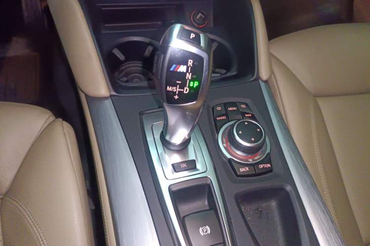 Used BMW X5 M 2010 X5 M Gear Lever