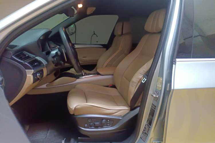 Used BMW X5 M 2010 X5 M Left Front Seat