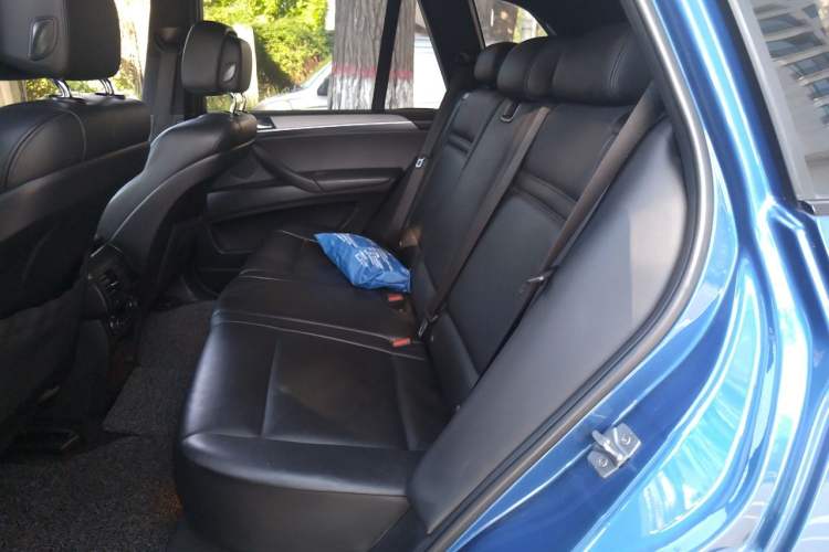 Used BMW X5 M 2010 X5 M Left Rear Seat