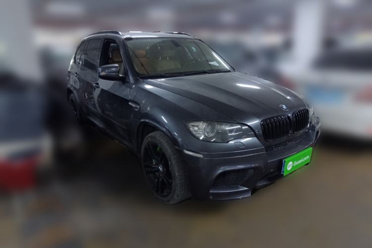 Used BMW X5 M 2010 X5 M Front Right 45 Deg