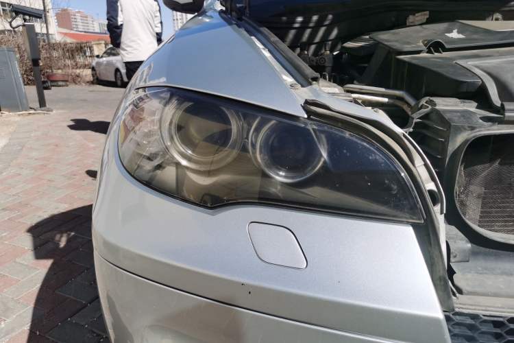 Used BMW X5 M 2010 X5 M Right Front Headlight