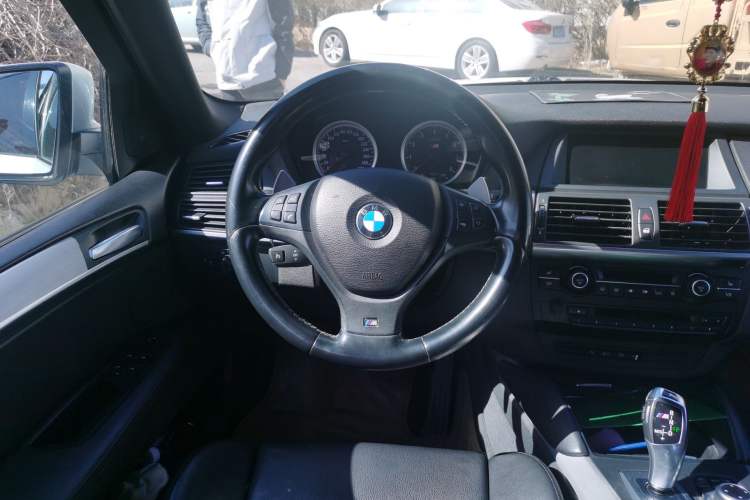 Used BMW X5 M 2010 X5 M Steering Wheel