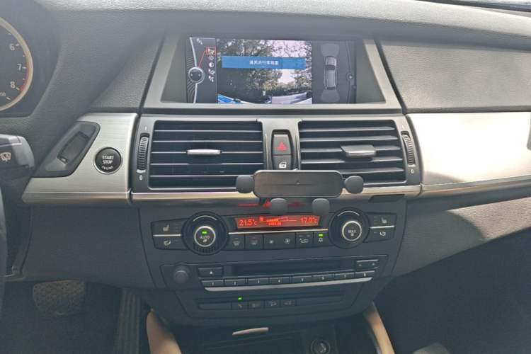 Used BMW X5 M 2010 X5 M Audio And AC Panel