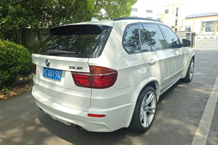 Used BMW X5 M 2010 X5 M Rear Right 45 Deg