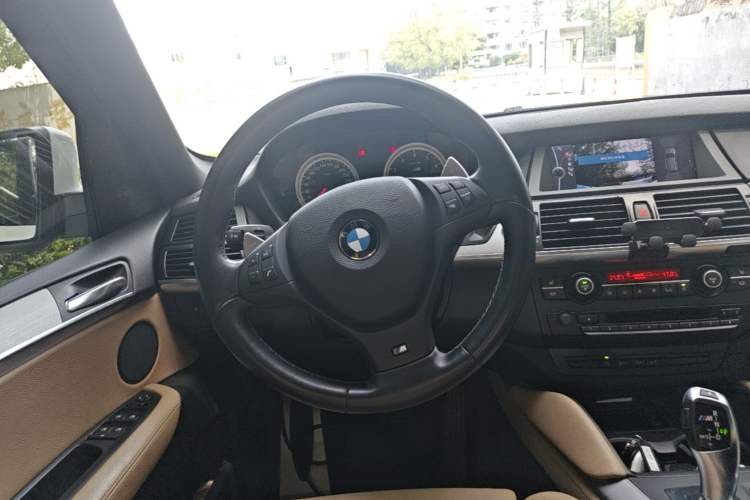 Used BMW X5 M 2010 X5 M Steering Wheel