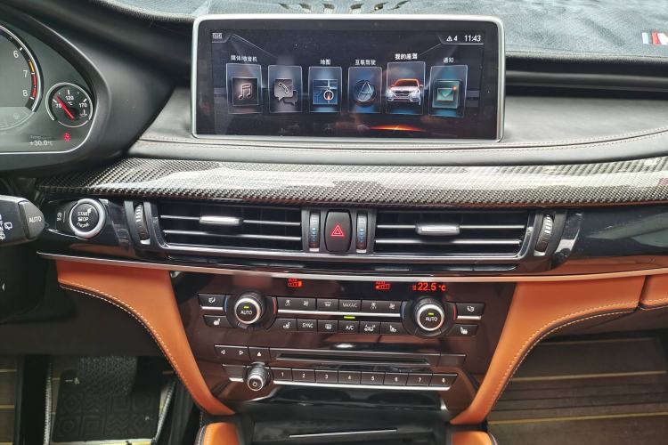 Used BMW X5 M 2015 X5 M Interior 3