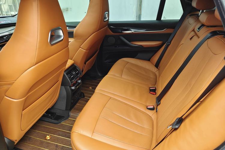 Used BMW X5 M 2015 X5 M Interior 6