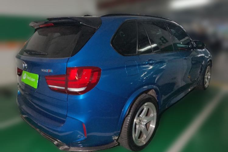 Used BMW X5 M 2015 X5 M Rear Right 45 Deg