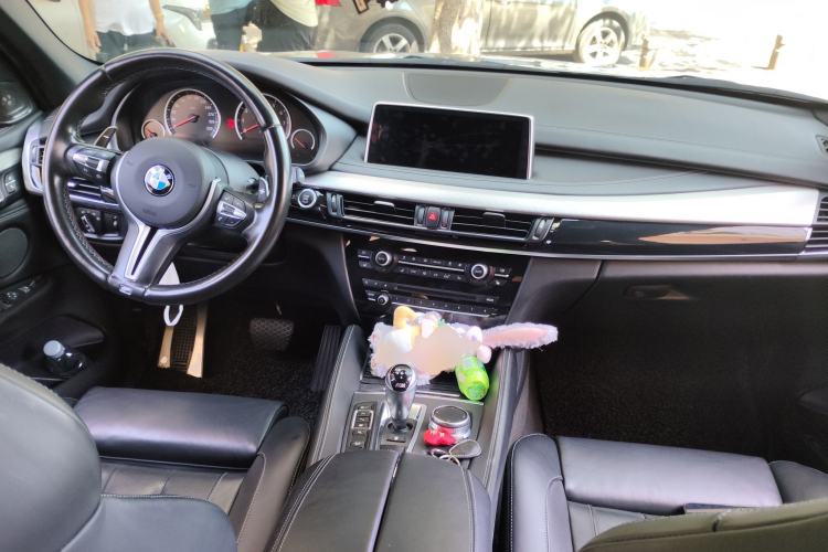 Used BMW X5 M 2015 X5 M Center Console