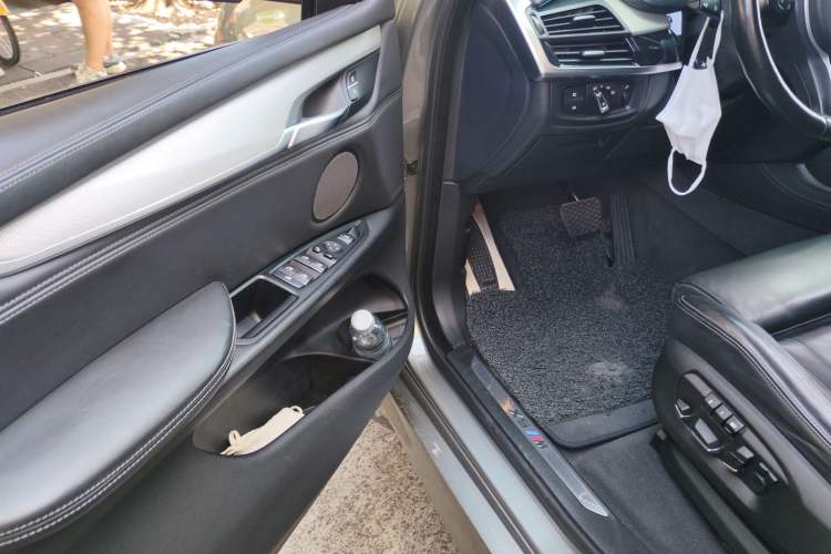 Used BMW X5 M 2015 X5 M Driver Seat