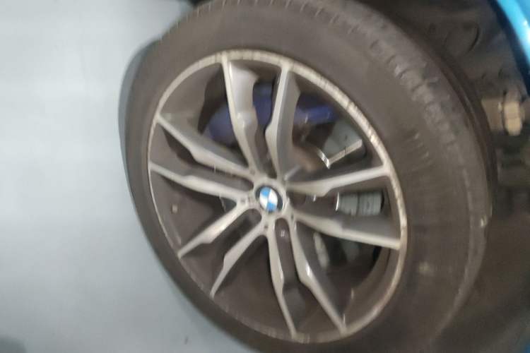 Used BMW X5 M 2015 X5 M Right Front Wheel Hub