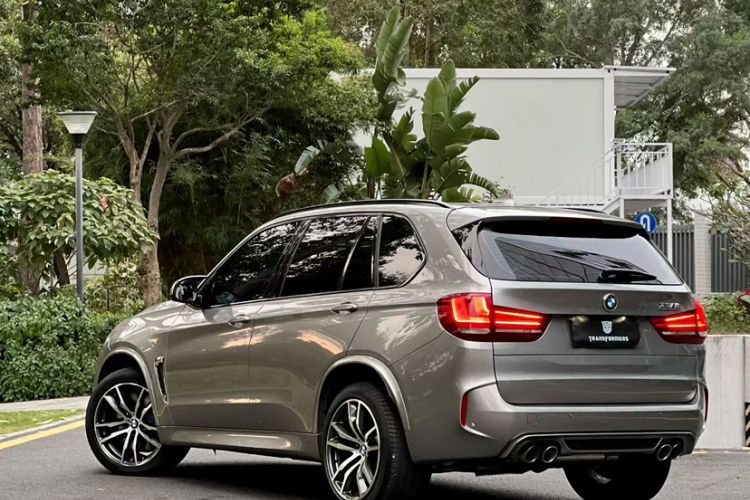 Used BMW X5 M 2015 X5 M Exterior 3