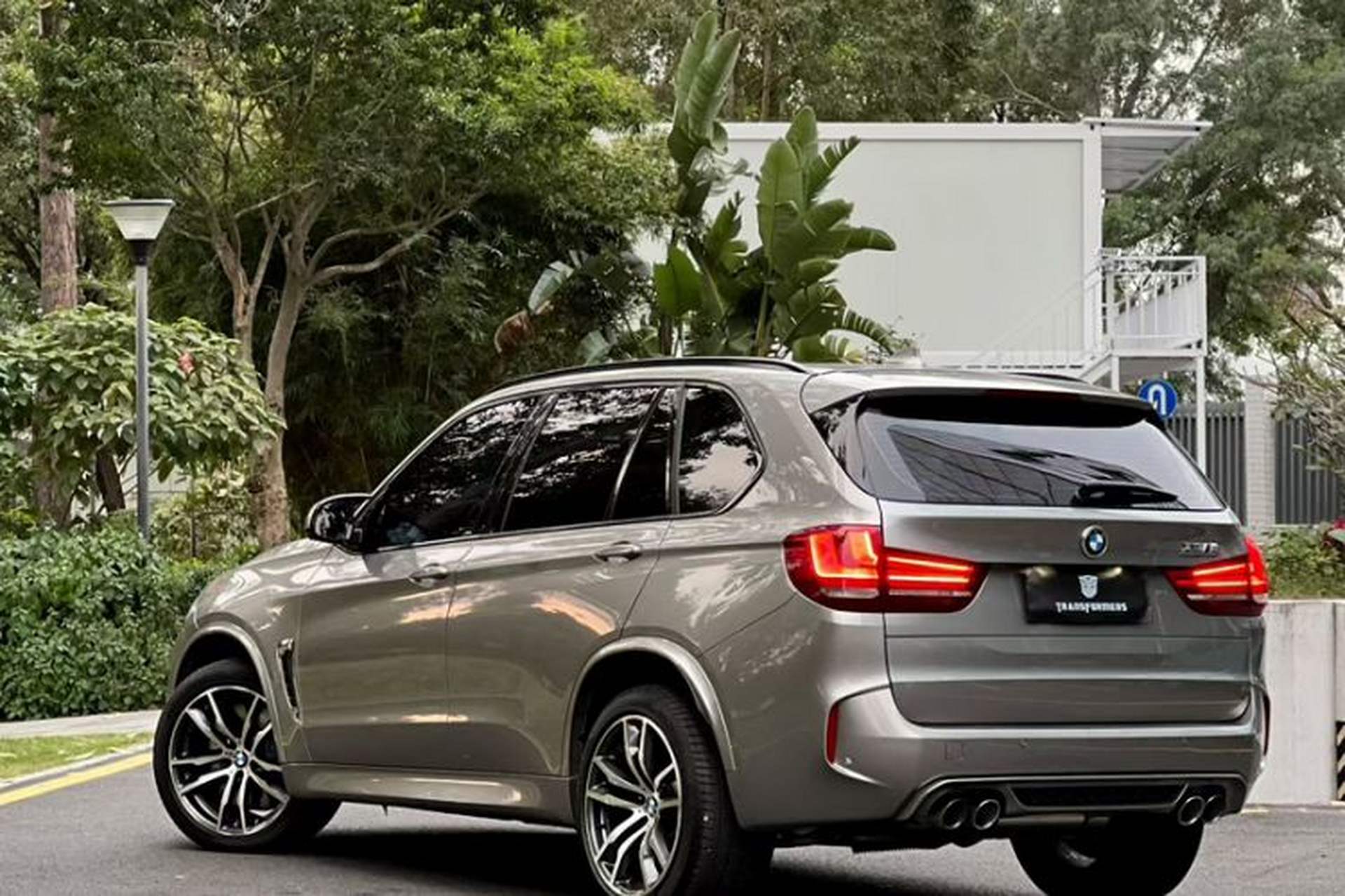 Used BMW X5 M 2015 X5 M Exterior 3