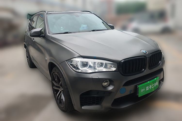 Used BMW X5 M 2015 X5 M Front Right 45 Deg