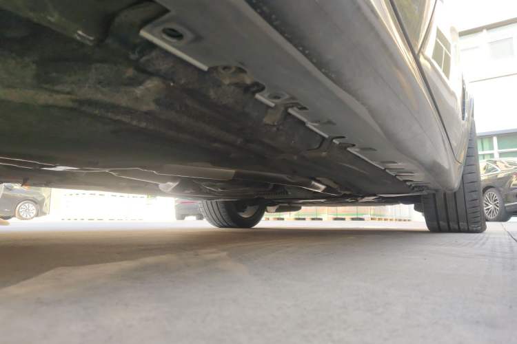 Used BMW X5 M 2015 X5 M Chassis Rear Right