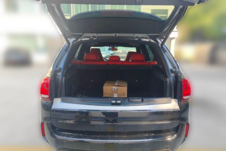 Used BMW X5 M 2015 X5 M Trunk