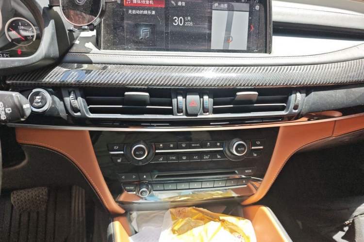 Used BMW X5 M 2015 X5 M Audio And AC Panel
