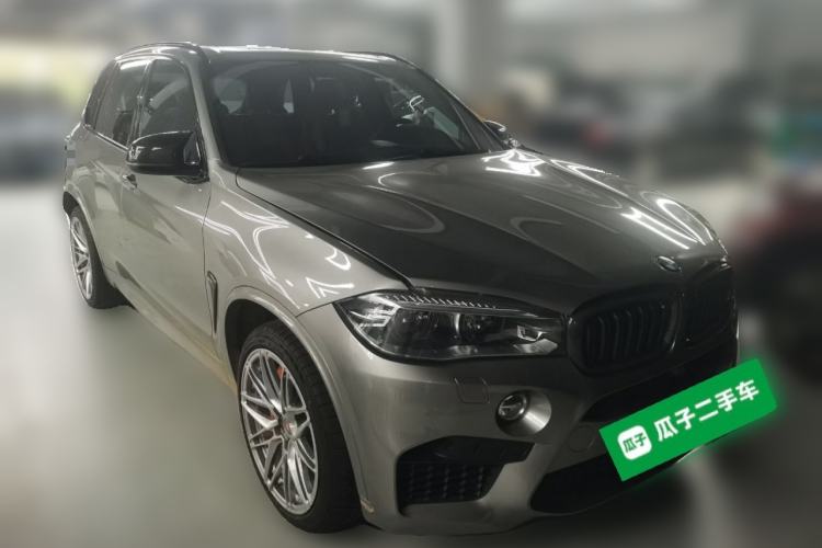 Used BMW X5 M 2015 X5 M Front Right 45 Deg