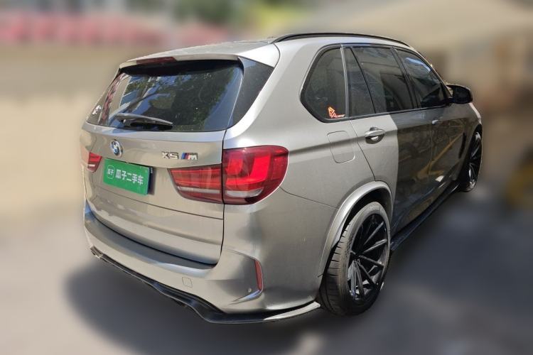 Used BMW X5 M 2015 X5 M Rear Right 45 Deg
