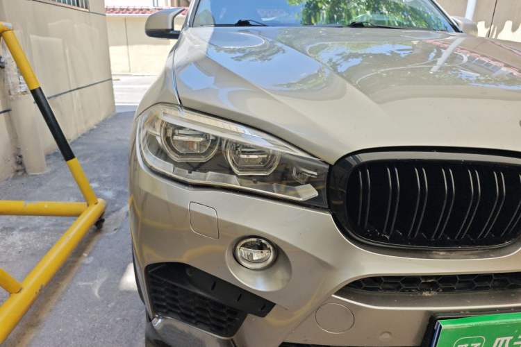 Used BMW X5 M 2015 X5 M Right Front Headlight