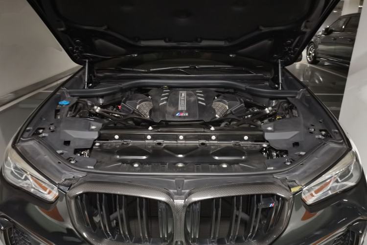 Used BMW X5 M 2020 X5 M Engine Bay