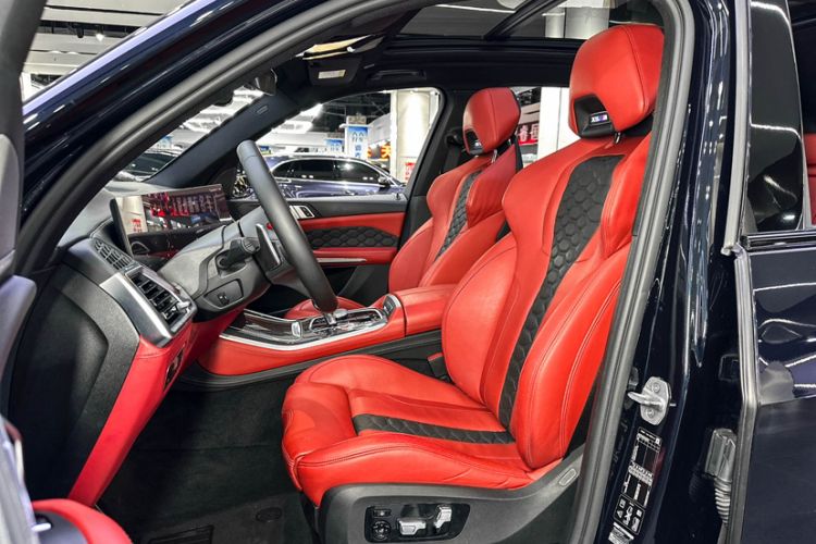 Used BMW X5 M 2020 X5 M Interior 1
