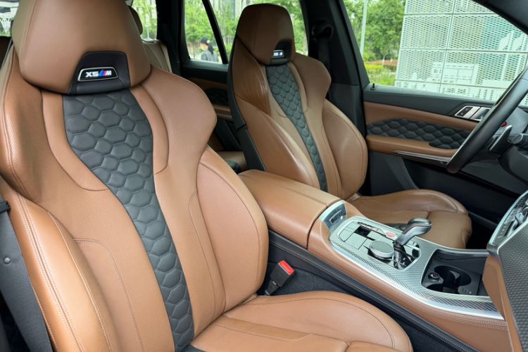Used BMW X5 M 2020 X5 M Interior 2